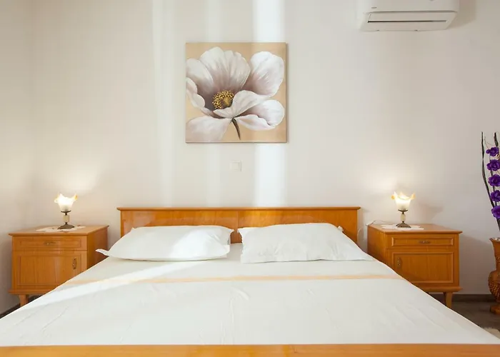Turtle Gardens Apartment Makarska
