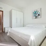 Turtle Gardens Apartment