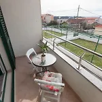 Apartment Turtle Gardens