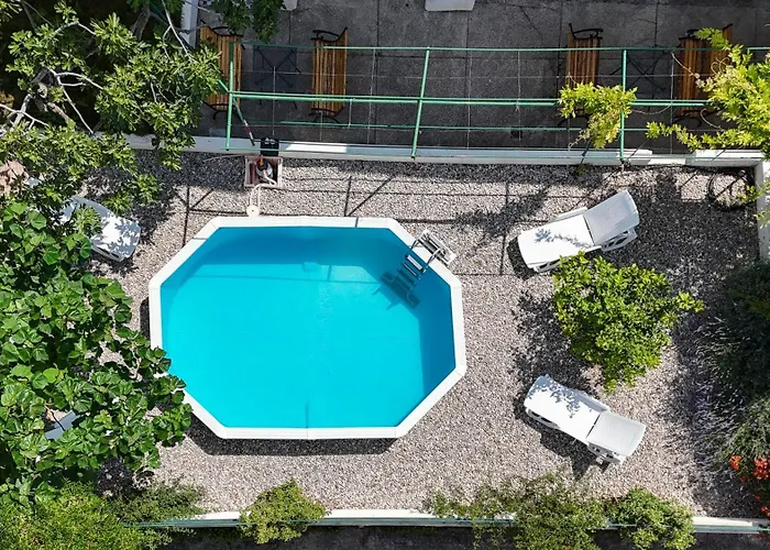 Turtle Gardens Makarska