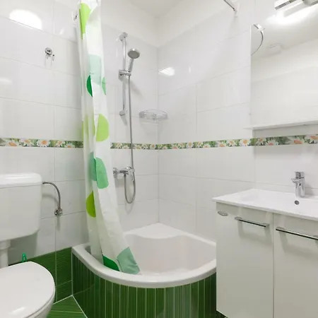 Apartment Turtle Gardens