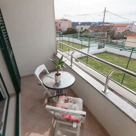 Apartment Turtle Gardens