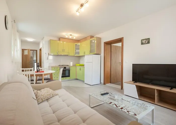 Turtle Gardens Makarska