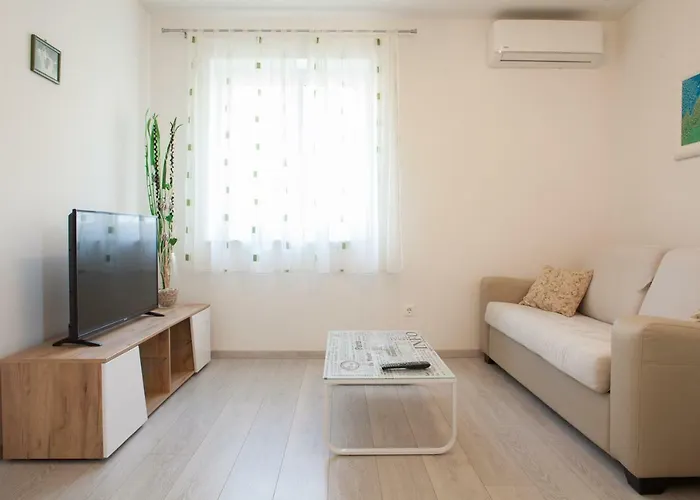 Turtle Gardens Appartement Makarska